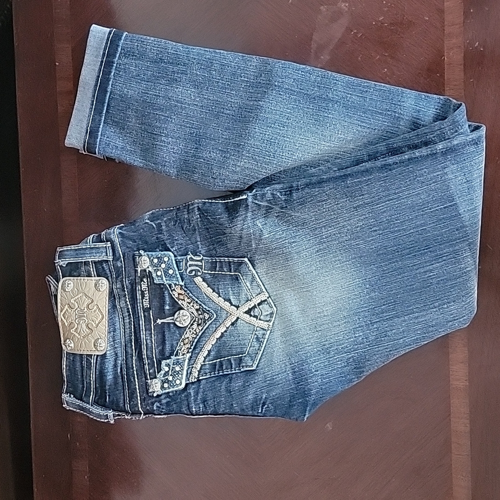 Miss Me signature skinny jeans